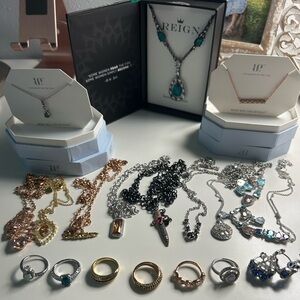 Bomb party jewelry lot!